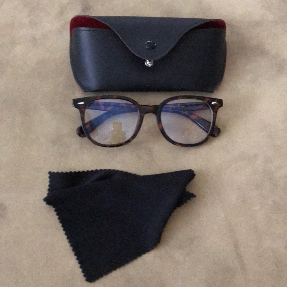 Blue light glasses